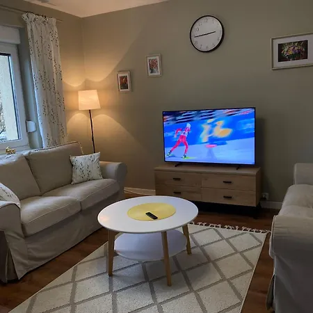 Nad Jeziorem Złotów